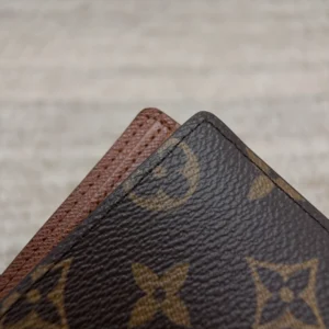 Louis Vuitton Multiple Wallet - LW27