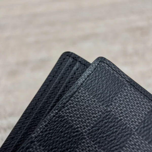 Louis Vuitton Multiple Wallet - LW28