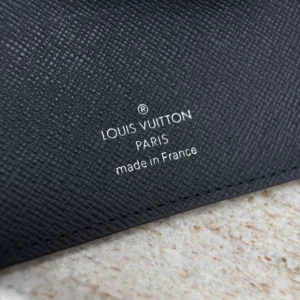 Louis Vuitton Multiple Wallet - LW28