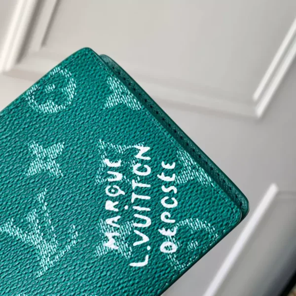 Louis Vuitton Multiple Wallet - LW35
