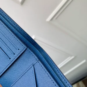 Louis Vuitton Multiple Wallet - LW37