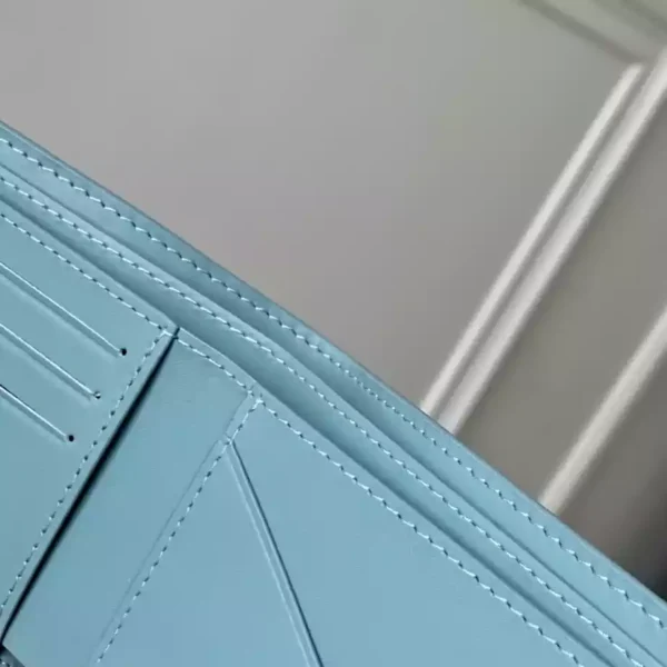 Louis Vuitton Multiple Wallet - LW38