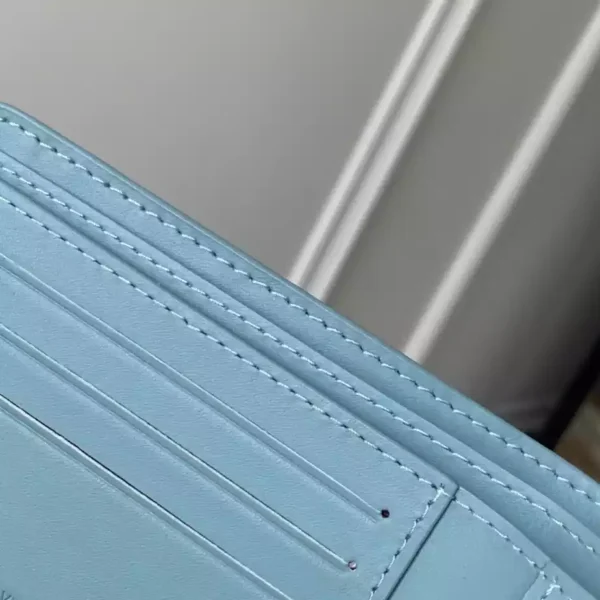 Louis Vuitton Multiple Wallet - LW38