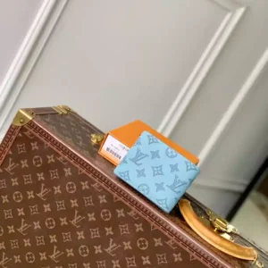 Louis Vuitton Multiple Wallet - LW38