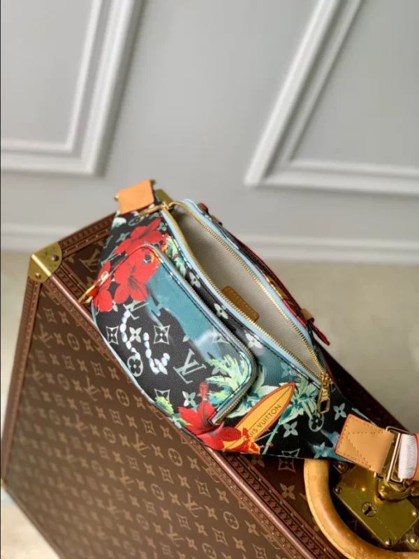 Louis Vuitton Rush Bumbag - LCP012
