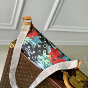 Louis Vuitton Rush Bumbag - LCP012
