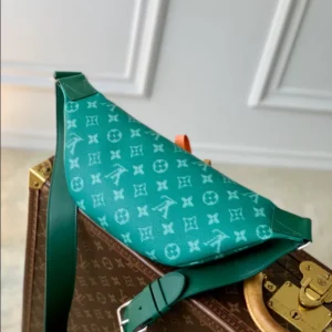 Louis Vuitton Rush Bumbag - LCP013