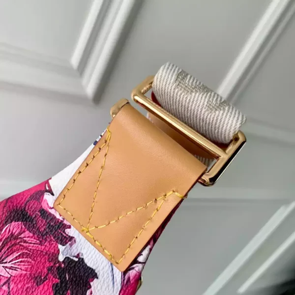 Louis Vuitton Rush Bumbag - LCP014