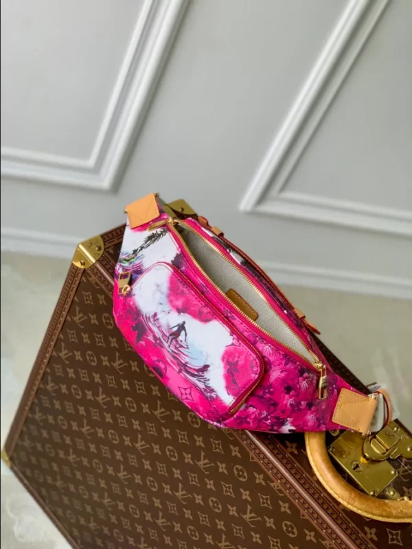 Louis Vuitton Rush Bumbag - LCP014