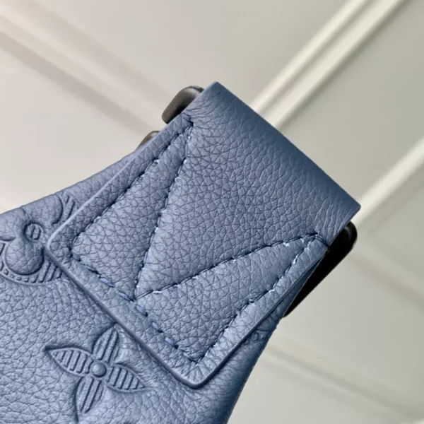 Louis Vuitton Rush Bumbag - LCP08