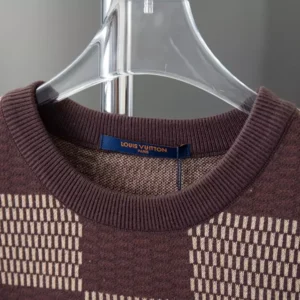Louis Vuitton Short-Sleeved Cotton Damier Crewneck With Crystal LV Patch - LT105