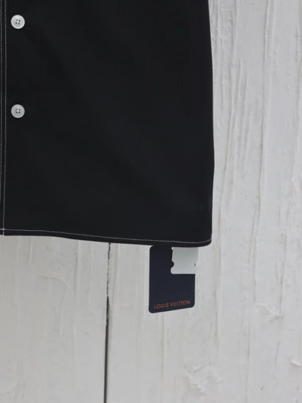 Louis Vuitton Short-Sleeved Shirt - LST32