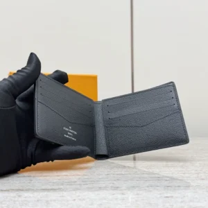 Louis Vuitton Slender Wallet - LW30