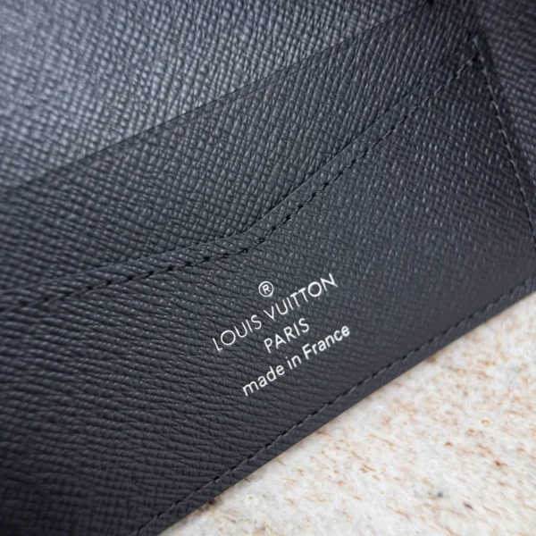 Louis Vuitton Slender Wallet - LW30
