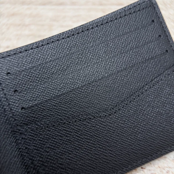 Louis Vuitton Slender Wallet - LW30