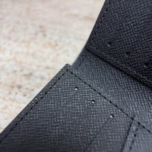 Louis Vuitton Slender Wallet - LW30