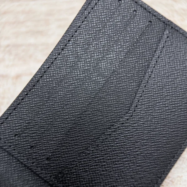 Louis Vuitton Slender Wallet - LW33