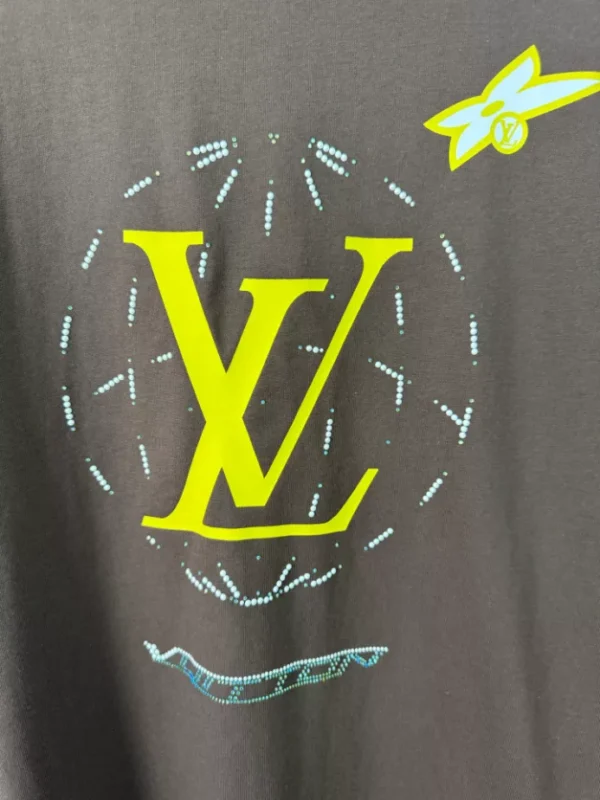 Louis Vuitton Washed Embellished Cotton T-Shirt - LT110