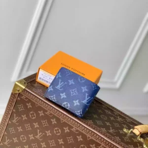 Louis Vuitton Multiple Wallet - LW37