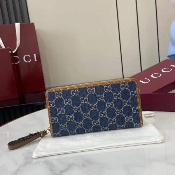 GG Emblem Zip Around Wallet - GW30
