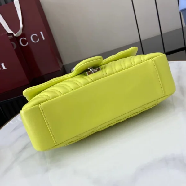 GG Marmont Medium Shoulder Bag - GH46