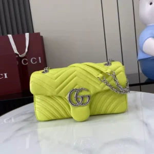 GG Marmont Medium Shoulder Bag - GH46