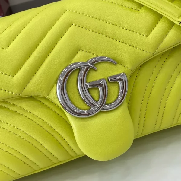 GG Marmont Medium Shoulder Bag - GH46