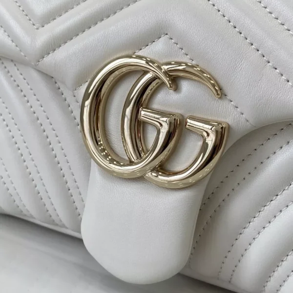 GG Marmont Medium Shoulder Bag - GH48