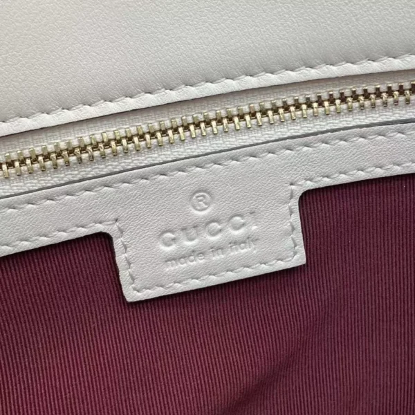 GG Marmont Medium Shoulder Bag - GH48