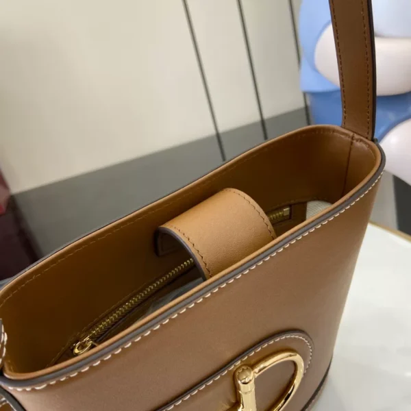 Gucci 73 Small Bucket Bag - GH78