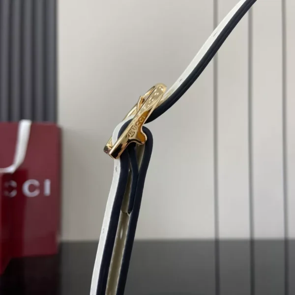 Gucci 73 Small Bucket Bag - GH80