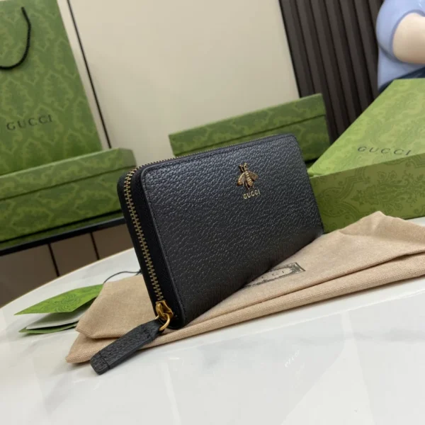 Gucci Animalier Leather Zip Around Wallet - GW31