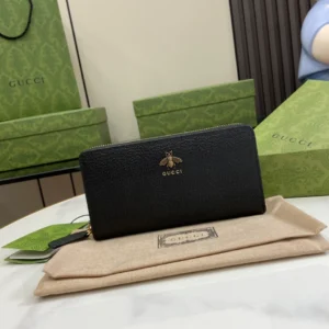 Gucci Animalier Leather Zip Around Wallet - GW31