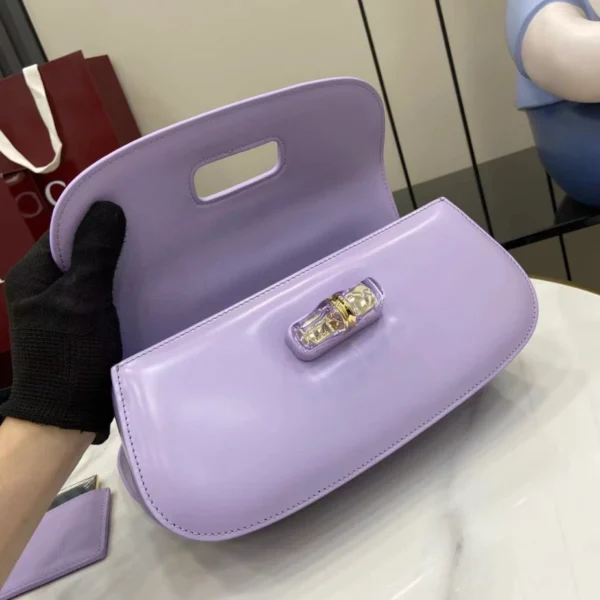 Gucci Bamboo Diva Medium Bag - GH69