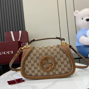 Gucci Blondie Medium Top Handle Bag - GH55