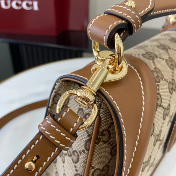 Gucci Blondie Medium Top Handle Bag - GH55