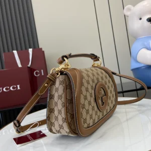 Gucci Blondie Medium Top Handle Bag - GH55