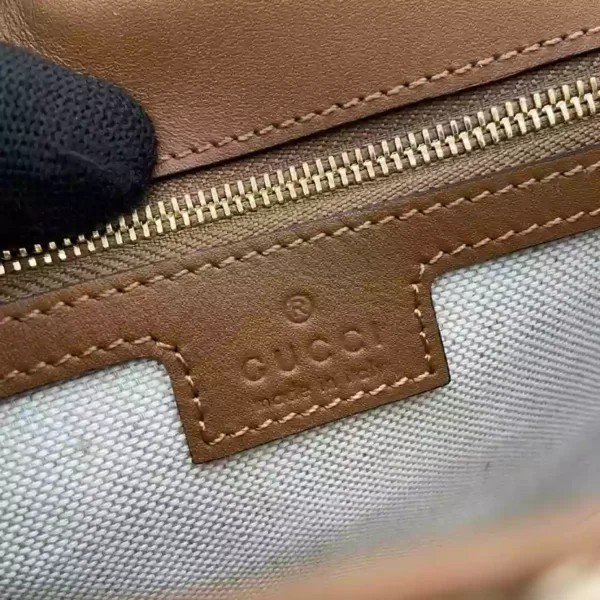 Gucci Blondie Medium Top Handle Bag - GH55