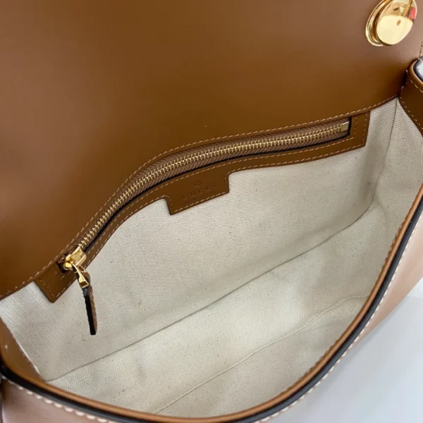 Gucci Blondie Medium Top Handle Bag - GH57