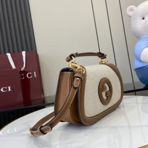 Gucci Blondie Medium Top Handle Bag - GH57