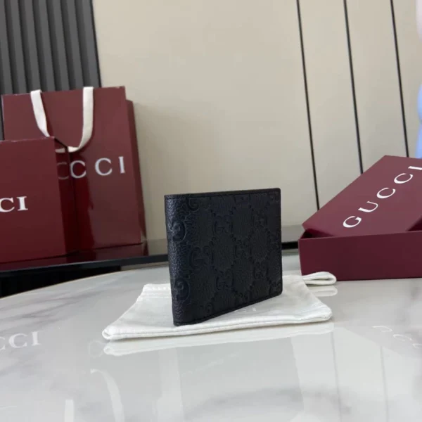 Gucci Imprint Coin Wallet - GW26