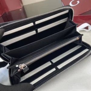 Gucci Imprint Zip Around Wallet - GW32