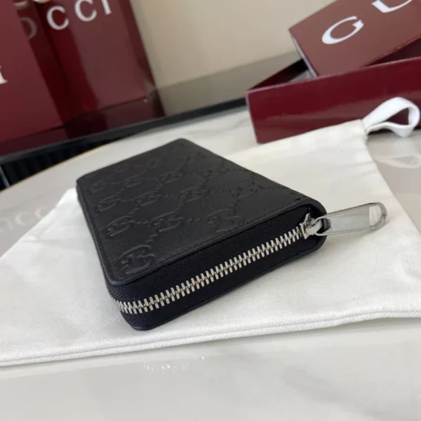 Gucci Imprint Zip Around Wallet - GW32