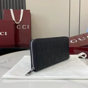 Gucci Imprint Zip Around Wallet - GW32