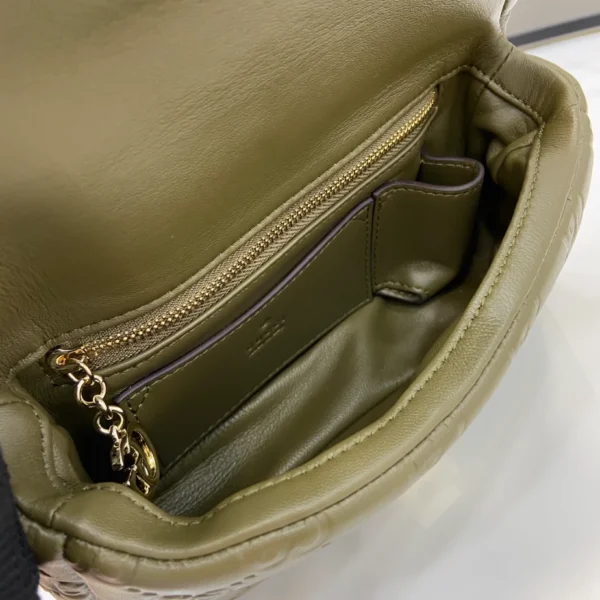 Gucci Milano Small Top Handle Bag - GH71