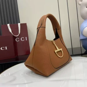 Gucci Softbit Medium Top Handle Bag - GH62