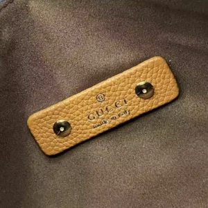 Gucci Softbit Medium Top Handle Bag - GH62