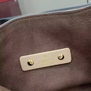 Gucci Softbit Medium Top Handle Bag - GH66