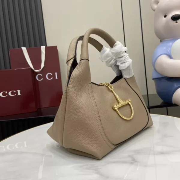 Gucci Softbit Medium Top Handle Bag - GH66