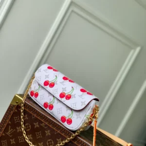 LV x TM Ivy Wallet On Chain - LH86